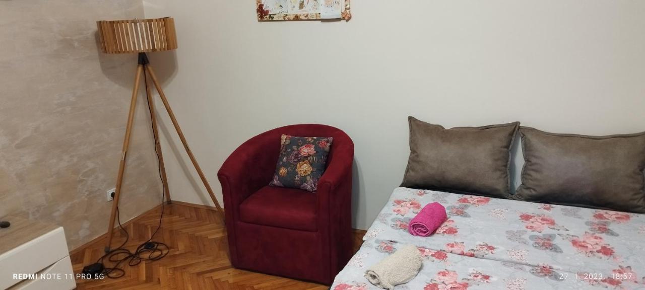 Apartman Lena Arandjelovac Eksteriør bilde