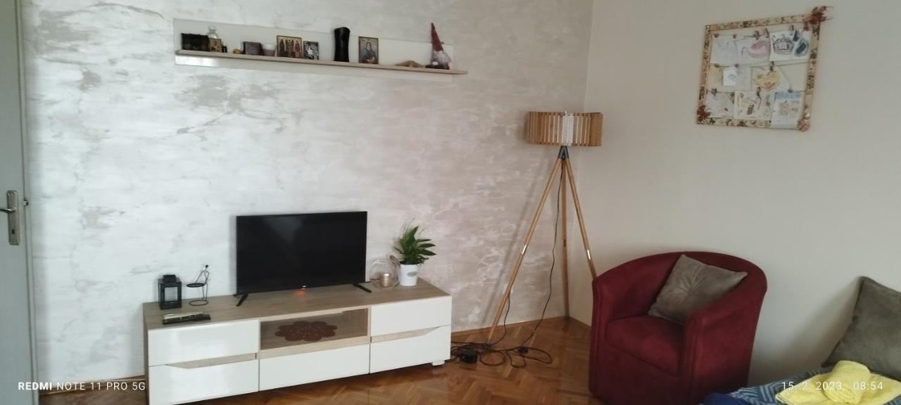 Apartman Lena Arandjelovac Eksteriør bilde